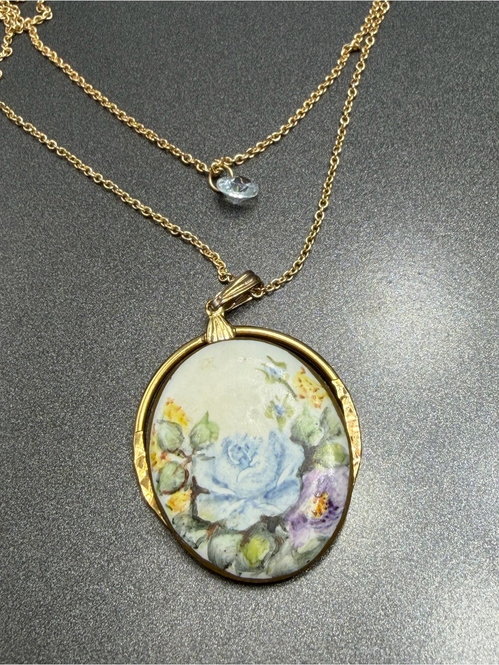 Vintage Hand painted  Floral Porcelain Necklace #14UN